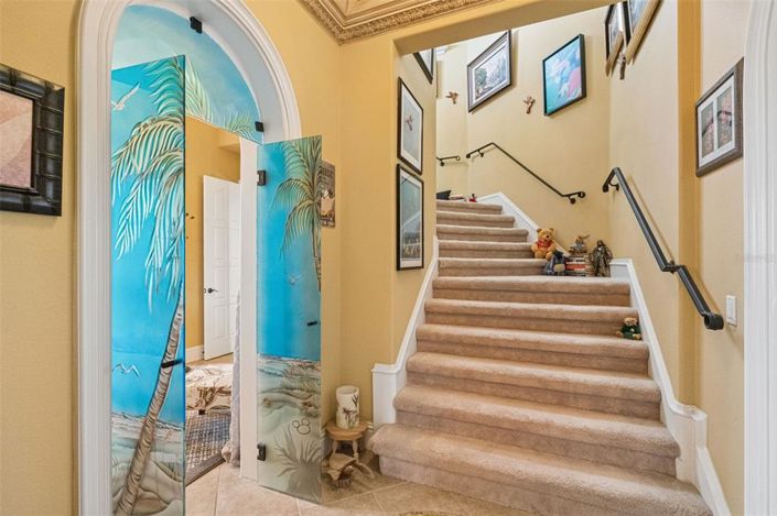 Image No.35-5 Bed House for sale