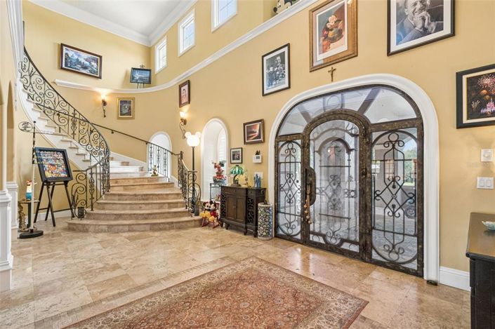 Image No.4-5 Bed House for sale