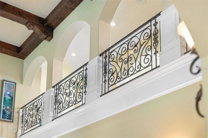Image No.41-5 Bed House for sale