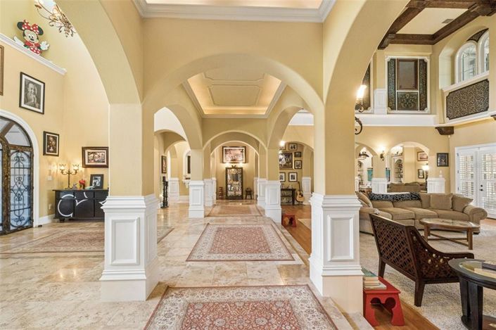 Image No.5-5 Bed House for sale