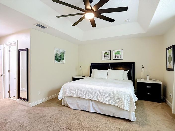 Image No.28-3 Bed Townhouse for sale