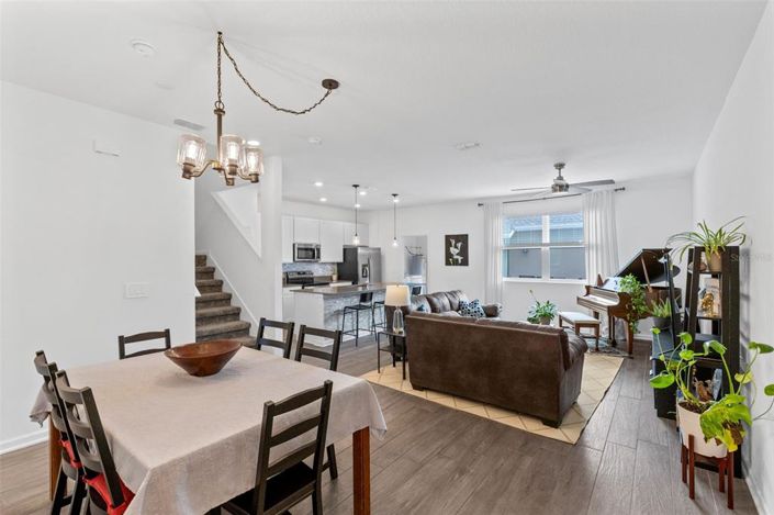 Image No.4-4 Bed Townhouse for sale