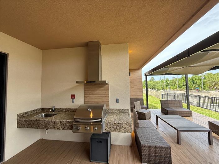 Image No.35-4 Bed Townhouse for sale