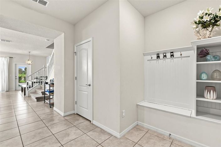 Image No.11-5 Bed Townhouse for sale