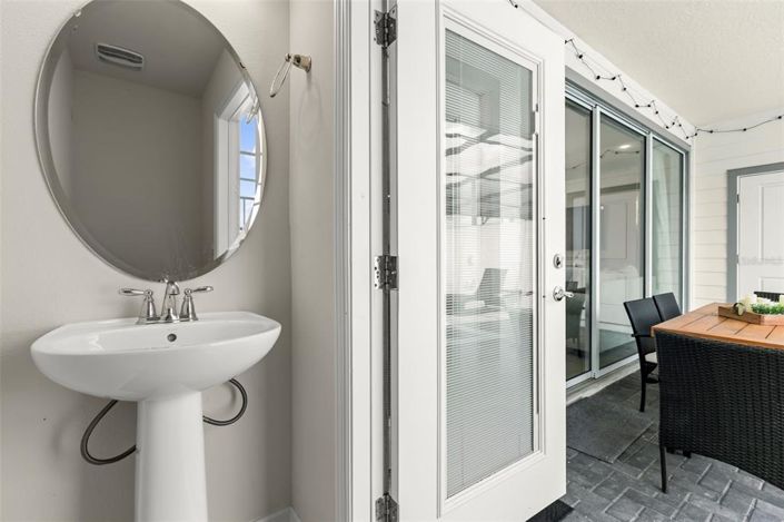 Image No.5-5 Bed Townhouse for sale