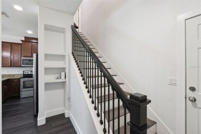fa005713-308