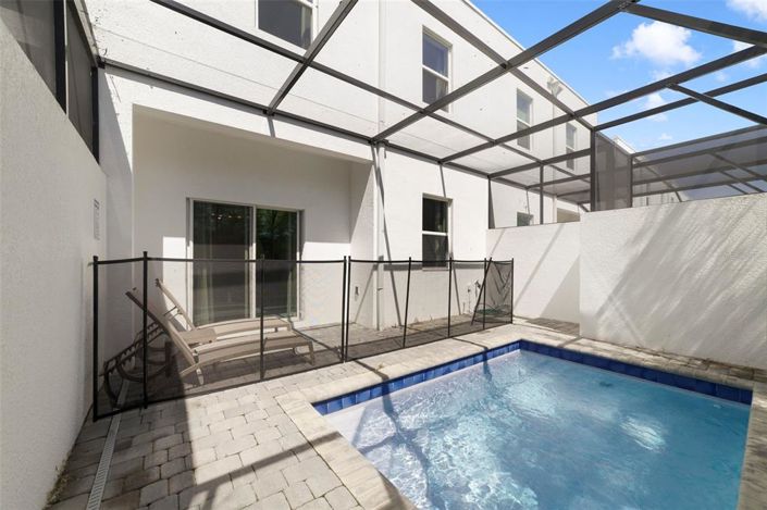 Image No.20-4 Bed Townhouse for sale