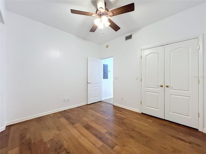 Image No.24-2 Bed Apartment for sale