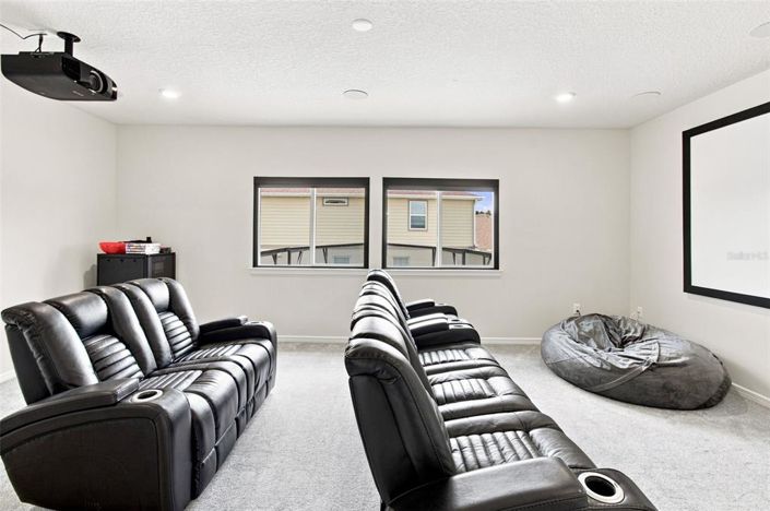 Image No.27-5 Bed House for sale