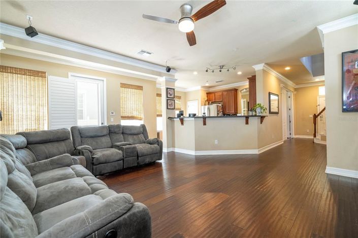 Image No.25-3 Bed House for sale