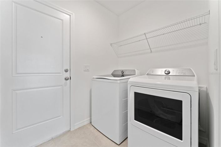 Image No.10-3 Bed Townhouse for sale