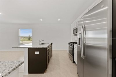fa005713-207