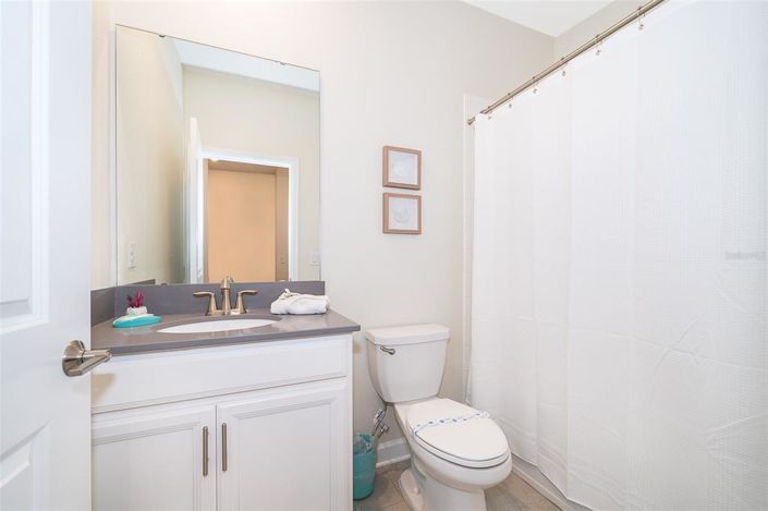 Image No.20-5 Bed House for sale