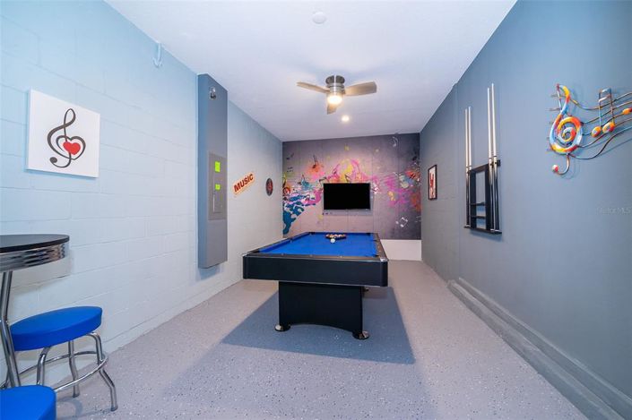 Image No.7-5 Bed House for sale