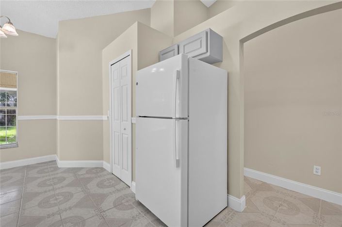 Image No.19-3 Bed House for sale