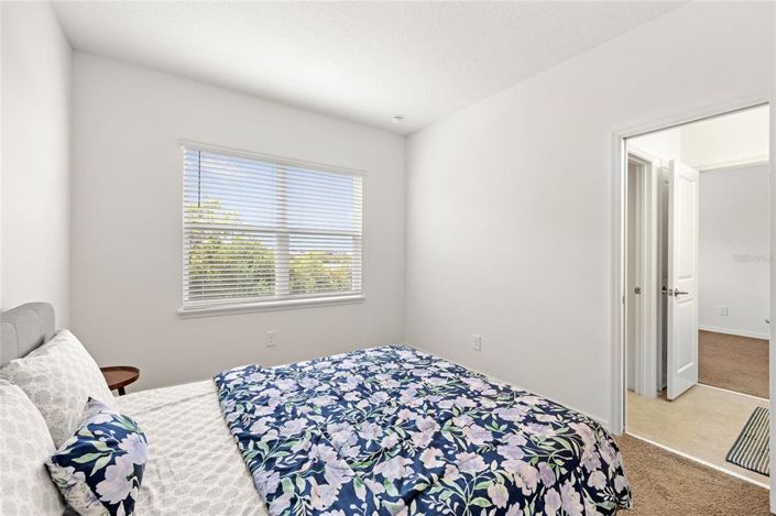 Image No.26-5 Bed House for sale