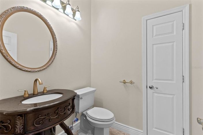 Image No.24-4 Bed House for sale