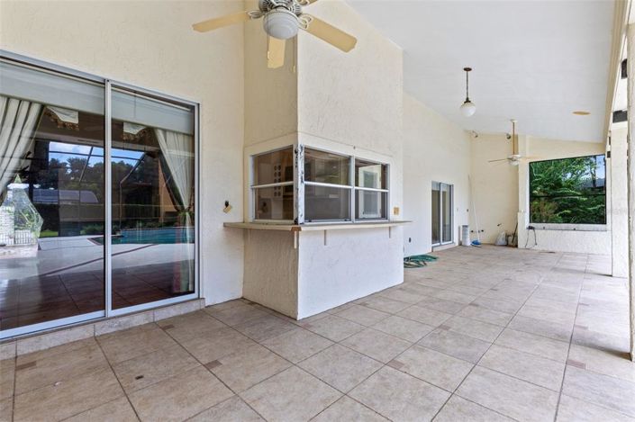 Image No.25-4 Bed House for sale