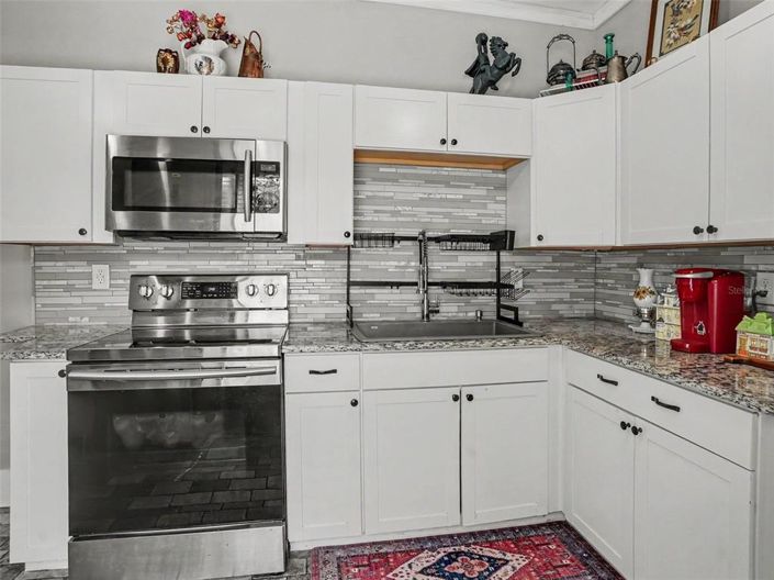 Image No.16-3 Bed House for sale