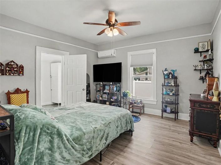 Image No.25-3 Bed House for sale