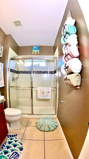 Image No.18-3 Bed House for sale