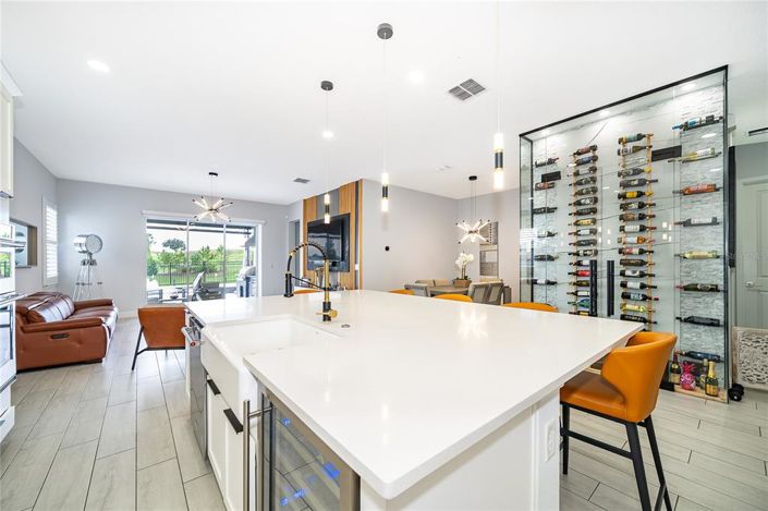 Image No.25-5 Bed House for sale