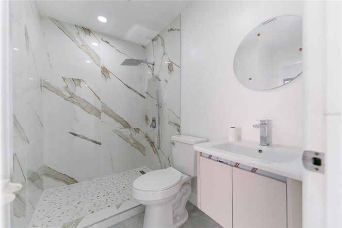 Image No.14-3 Bed House for sale