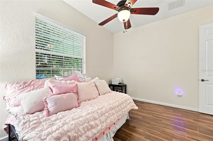 Image No.20-3 Bed House for sale