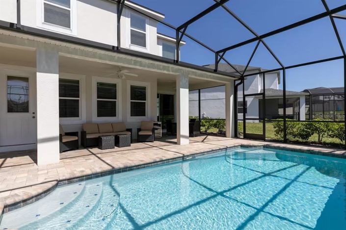Image No.2-7 Bed House for sale