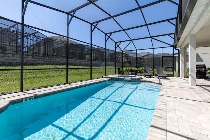 Image No.21-7 Bed House for sale