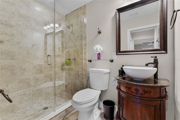 Image No.46-6 Bed House for sale