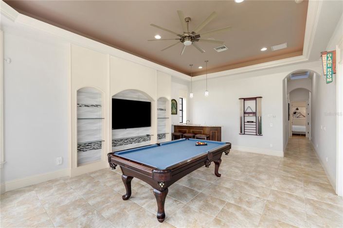 Image No.38-5 Bed House for sale