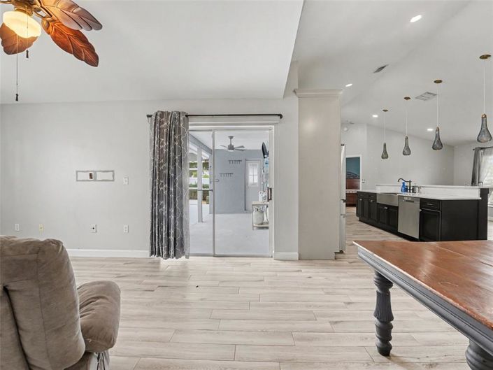 Image No.6-3 Bed House for sale
