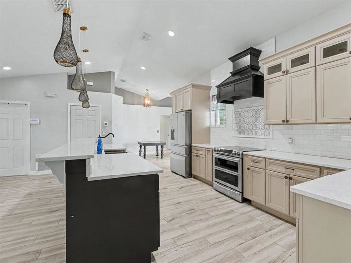 Image No.9-3 Bed House for sale