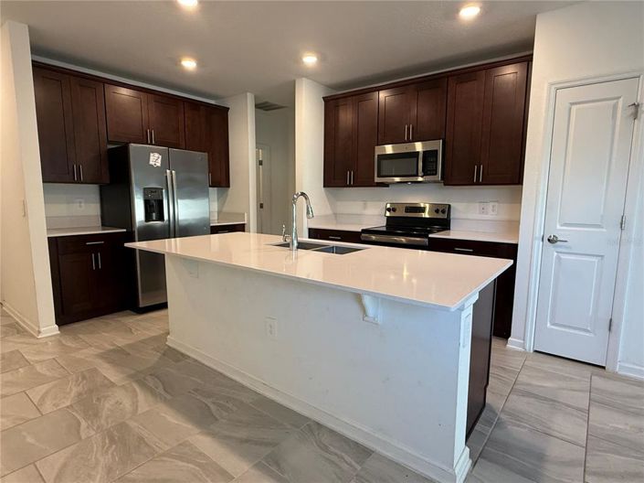 Image No.3-3 Bed House for sale