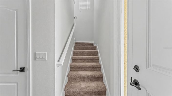 Image No.8-4 Bed Townhouse for sale