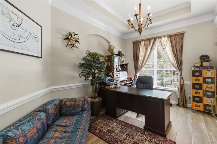 Image No.10-4 Bed House for sale