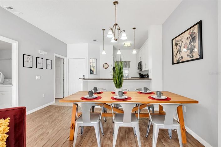 Image No.7-3 Bed Townhouse for sale