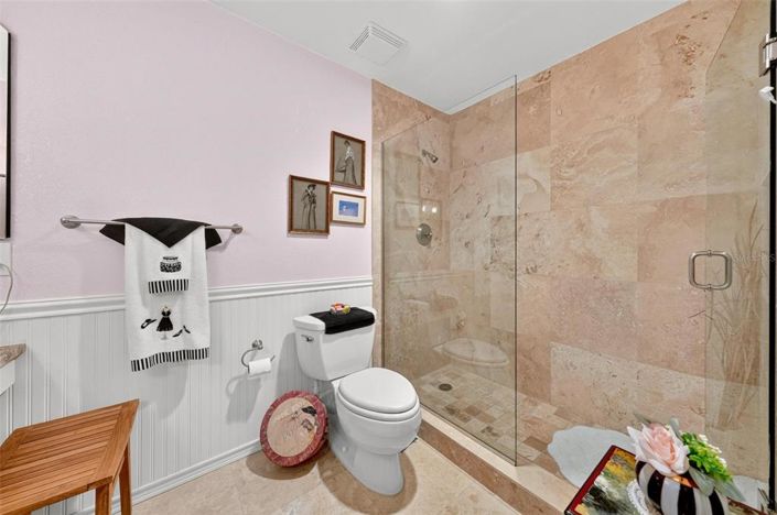 Image No.26-2 Bed Apartment for sale