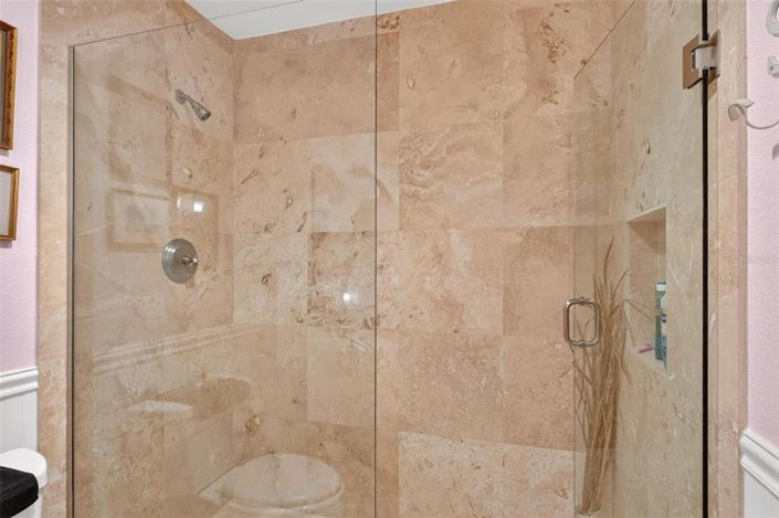 Image No.27-2 Bed Apartment for sale