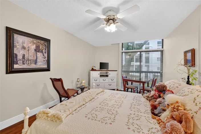 Image No.43-2 Bed Apartment for sale