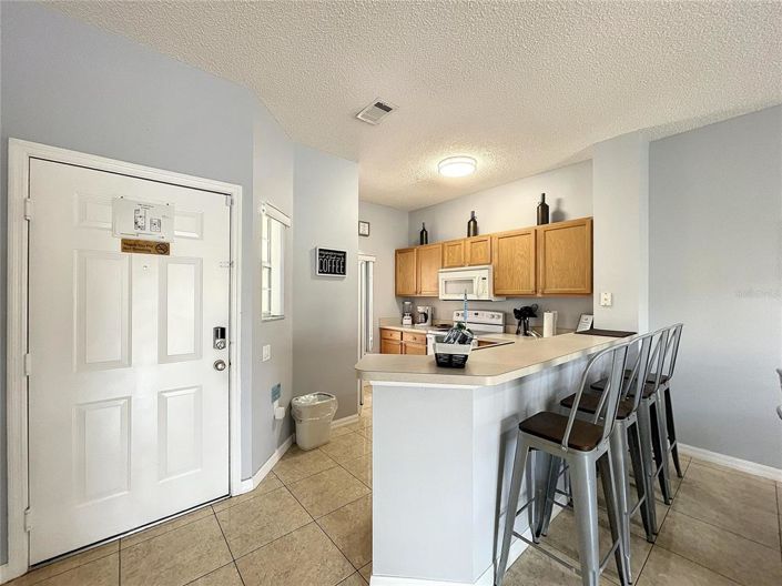 Image No.10-3 Bed Townhouse for sale