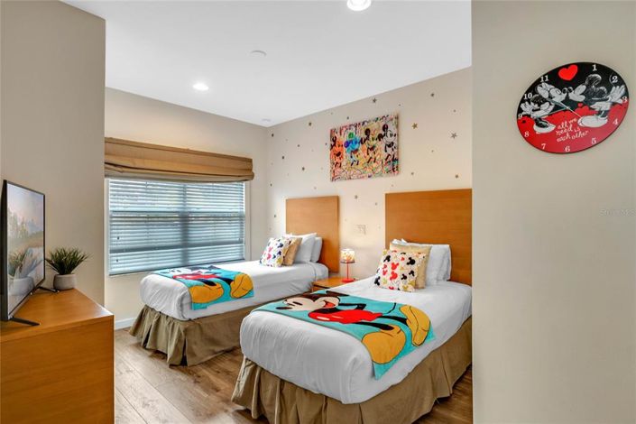 Image No.35-3 Bed Townhouse for sale