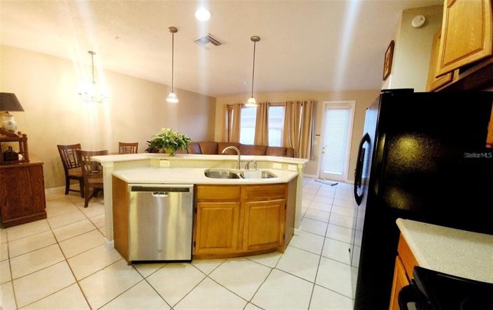 Image No.6-2 Bed Townhouse for sale