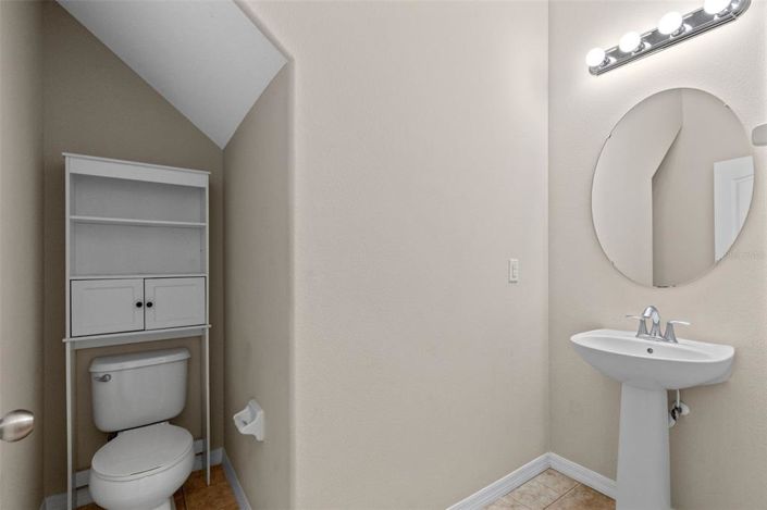 Image No.10-3 Bed Townhouse for sale