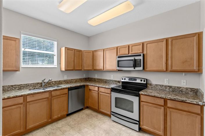 Image No.7-3 Bed Townhouse for sale