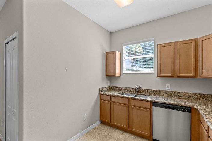 Image No.9-3 Bed Townhouse for sale