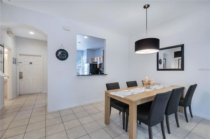 Image No.14-3 Bed Townhouse for sale