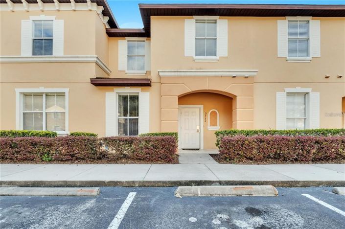 Image No.2-3 Bed Townhouse for sale