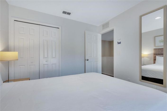 Image No.29-3 Bed Townhouse for sale